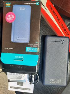 Croma Power Bank 10000mah 1 Weak Used