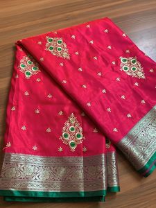 A Beautiful New Saree With Unstitched Blouse