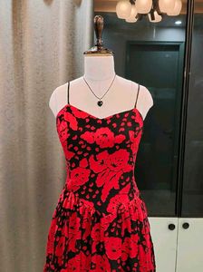 Pretty Black And Red Dress
