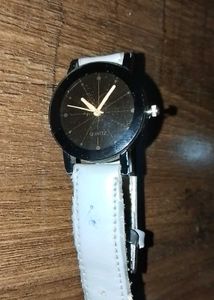 Elegant Quartz Watch