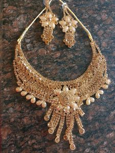 🏵🏵🏵Brand New Necklace 🏵🏵🏵