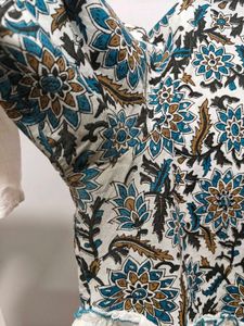 Boho Print Ruffle Top(Amazon)