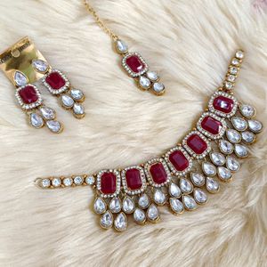 Kudan Jewellery Set