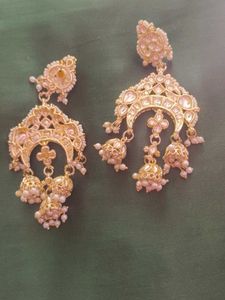 Gorgeous Gold Kundan Jhumka Earrings