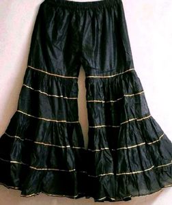Black Flared Garara
