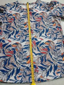 BRAND NEW Floral Print Top