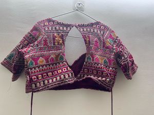 SANGRIA SENSATION BLOUSE
