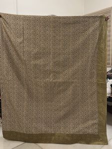 Elegant Silk Bedspread Set –