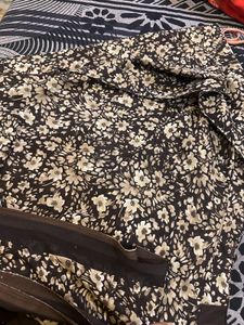 Brown Saree With Blouse