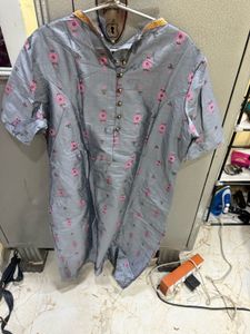 Tavasya Floral Embellished Top