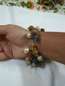 Beaded necklace, 2 earrings and 1 bracelet combo