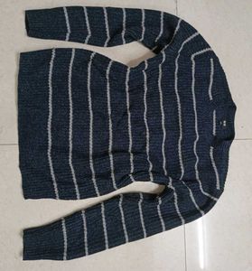 UNIQLO Blue Grey Strip Sweater