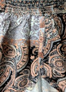 mango Patterned V-Neck Top