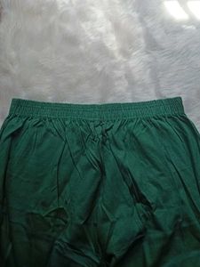 Green Basic Leggings