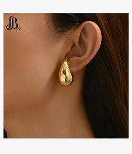 Golden Statment Earrings