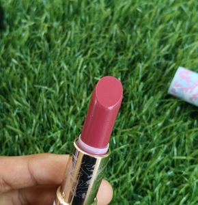 Estee Lauder Limit Addition Lipstick