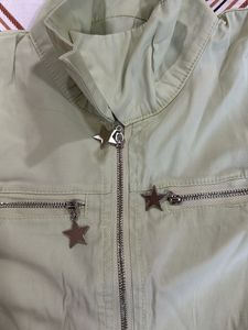 Green Cropped Zipper Shirt