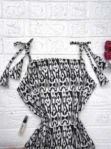Strappy Short Kurti 🎀🖤