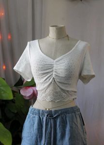 Savana White Lace Trim Crop Top
