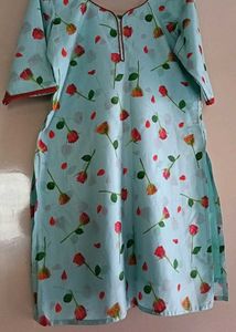 Slit Top ( Sky Blue)