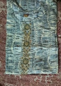 XXL Tie-Dye Embellished Kurti
