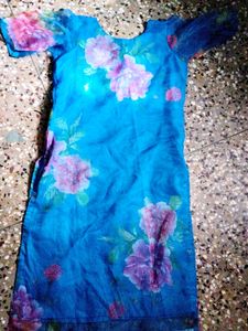 Organza Lbow Hands Kurthi Un Used  Floral Print