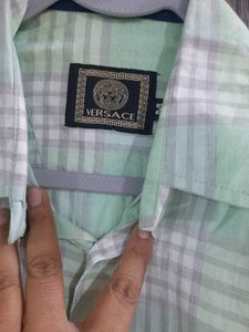 💚💚NEW NEVER USED BRANDED SHIRT SUPERB COLOR💚💚