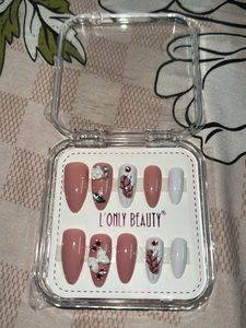 Press On Nails