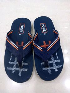 👦👦KIDS Slippers 7-8 Yrs OLD..SIZE-11-12