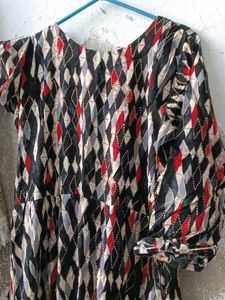 Embroidered Patterned Kurta