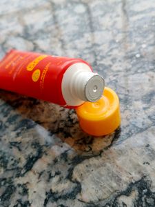 Aqualogica Detan Sunscreen