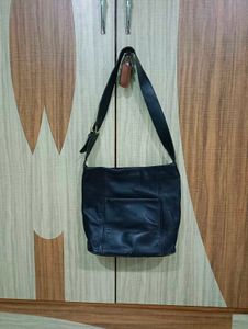Vintage Coach Leather Shoulder Bag