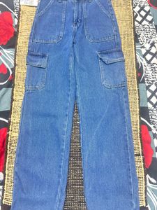 Women&#39;s Jeans