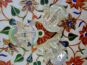 🆕New Set of 3 Pearl Hair Claw Clips