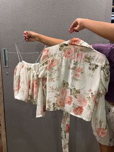 Very Trendy Top With A Over Shirt
