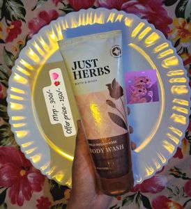 Just herbs Body wash 200ml 🌹✨