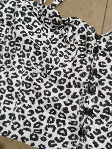 Leopard Print Crop Top