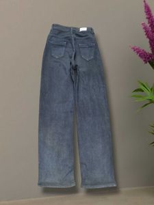 G@37 Size-26 Straight Jeans