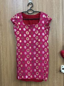 Square Neck Shine Red Kurta For Women