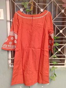 Women Kurtie