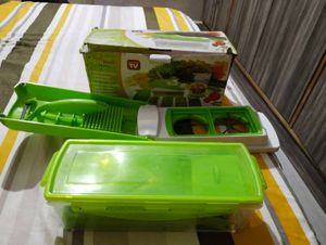 Vegetable And Fruit Chopper