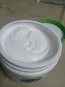 Cetaphil Moisturizing Cream