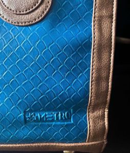 new metro hand tote bag