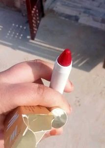 My Glamm Curves Matte Lipstick
