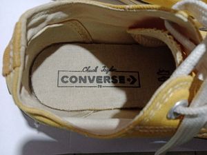 CHUCK TAYLOR CONVERSE