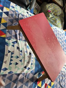 Red study table