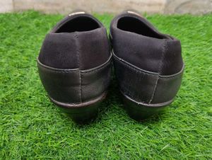 Women Black Formal Shoes