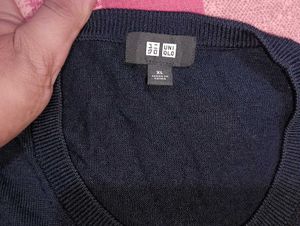 Uniqlo Navy Long Sleeve Tee