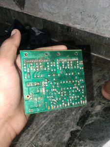 4440 Amplefir Car Trak Bord
