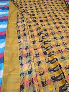 Vintage Floral Print Fabric Saree🥻